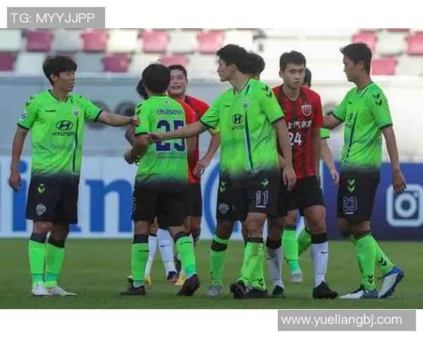 全北现代对阵上港直播精彩赛事回顾与分析,球迷不容错过的比赛瞬间 全北现代对阵上港直播精彩赛事回顾与分析,球迷不容错过的比赛瞬间