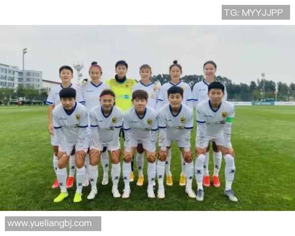 加维助力球队崛起展现卓越才华引领新一代足球风潮 加维助力球队崛起展现卓越才华引领新一代足球风潮